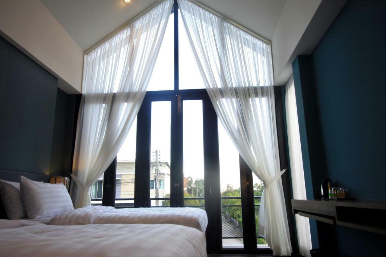 The Nichehome Waterside Living Chiang Mai Extérieur photo