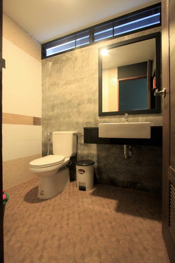 The Nichehome Waterside Living Chiang Mai Extérieur photo
